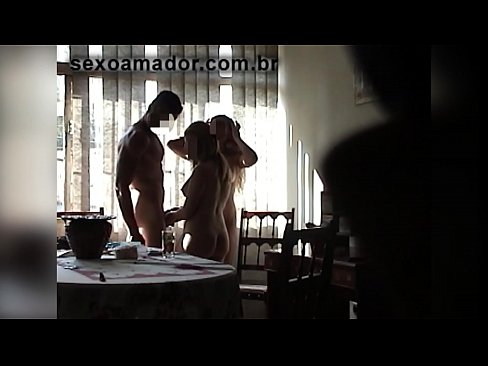 ❤️ Amigos sexuais convidam um homem gigante e uma ménage à trois com ele ️❌ Porno russo em porno pt-br.appassistance.ru ❌